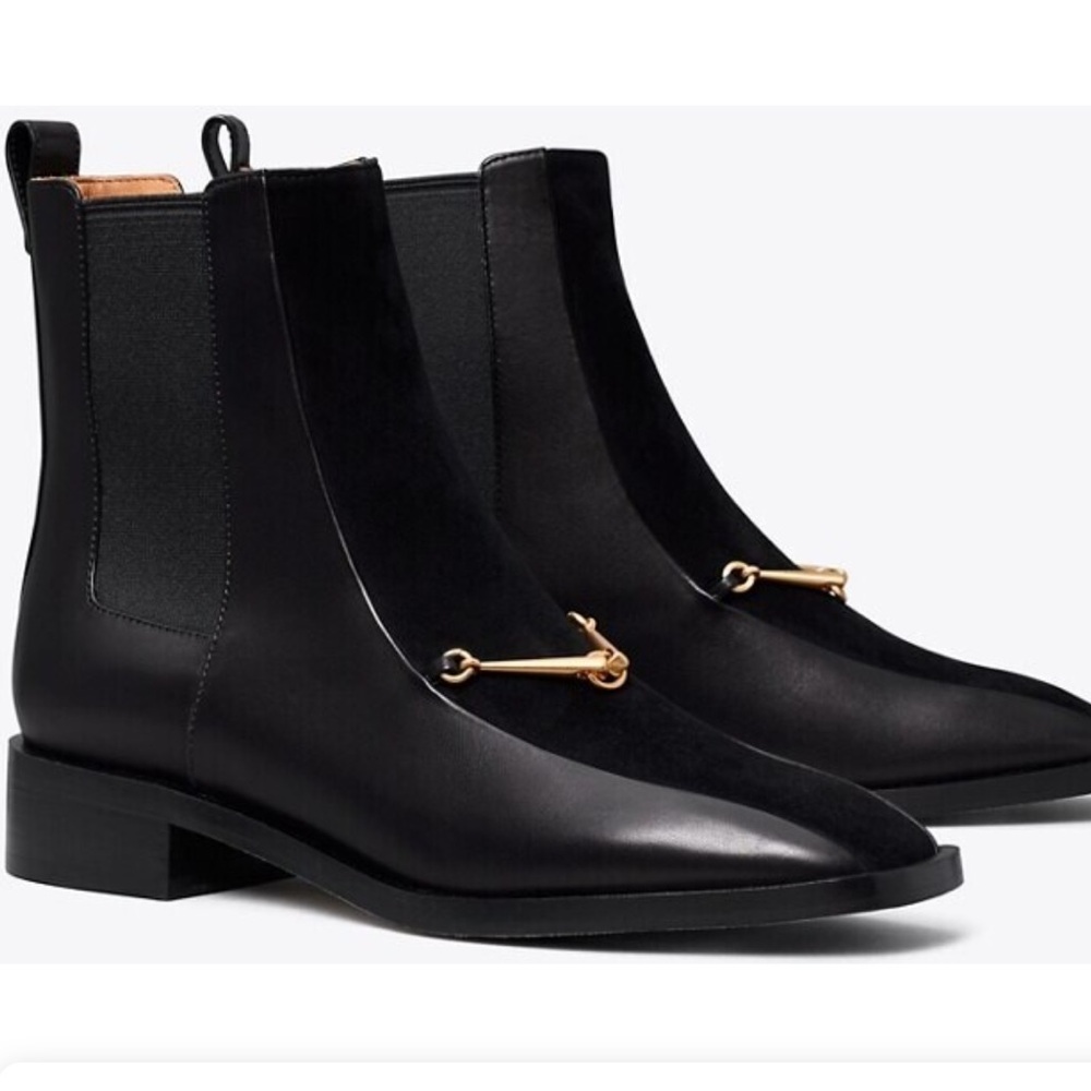 Tory Burch Equestrian Link Chelsea Boot sz 6